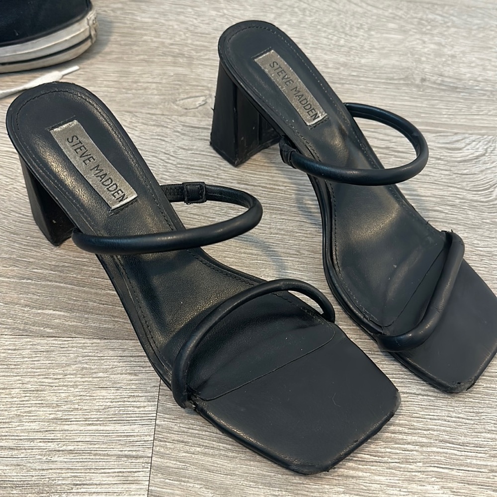 Steve Madden sandals